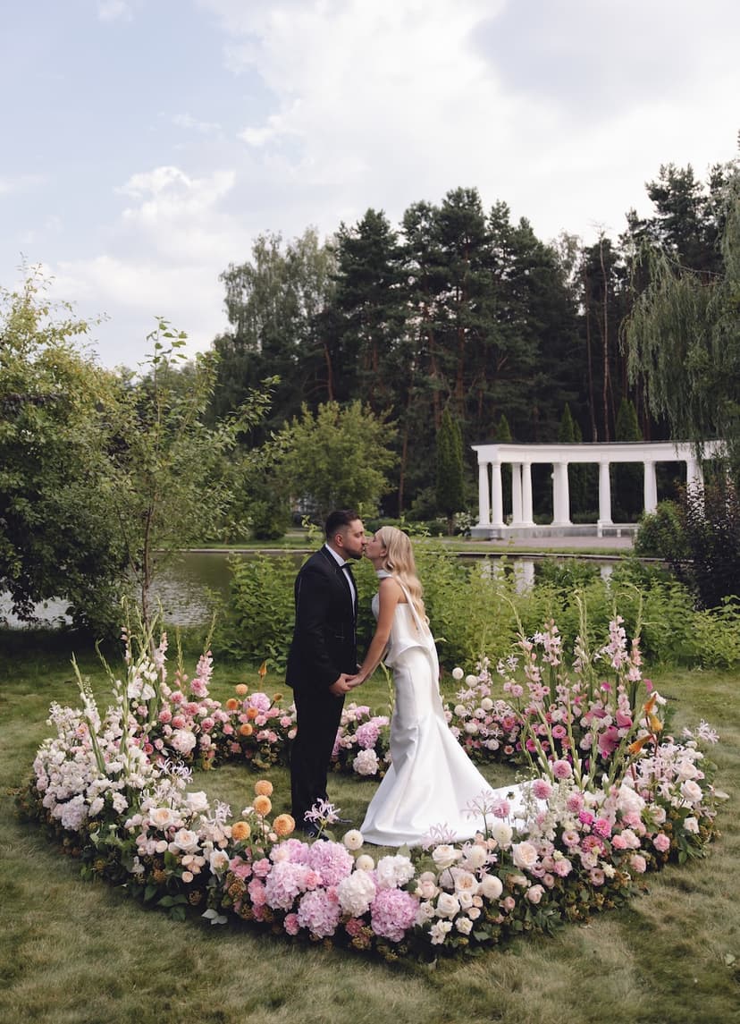 Свадебная локация — Партеры Графского дома